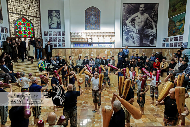 ورزش پهلوانی در زورخانه عکاس : مجید حجتی از اصفهان